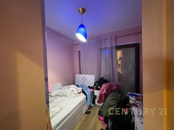 Tirane, shes apartament 3+1+2+VERANDE , 121 m² 300.000 € (Kopshti Botanik Zoologjik)