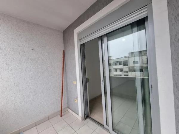 Tirane, shitet apartament 1+1+Aneks+Ballkon Kati 8, 64 m² 89.000 € (Misto Mame)