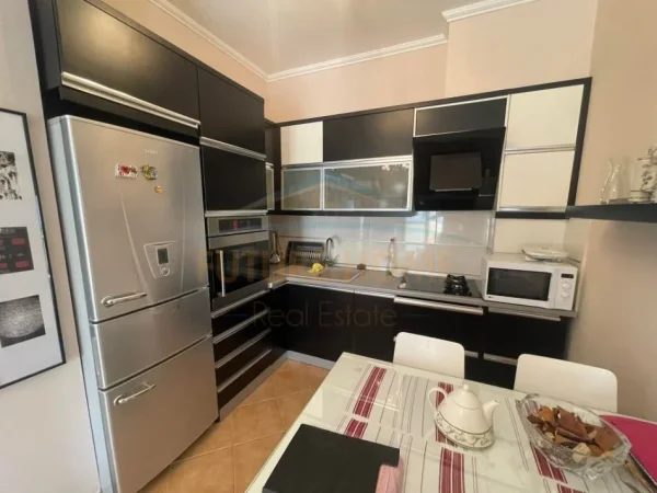 Qera, Apartament 1+1, Liqeni I Thatë ,Tiranë