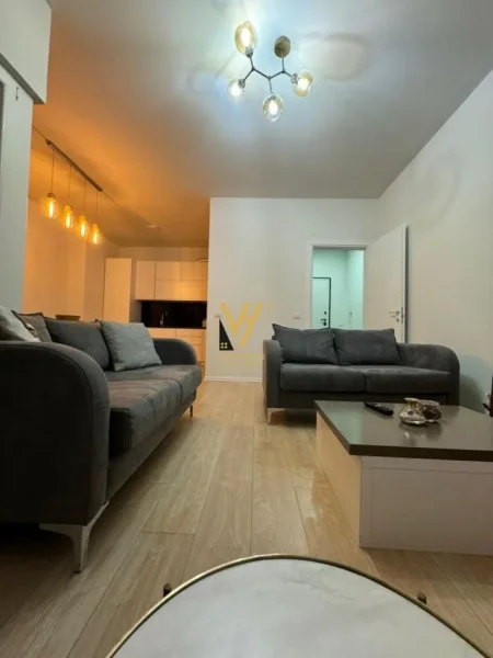 Tirane, jepet me qera apartament 2+1+Ballkon Kati 4, 100 m² 1.200 € (RRUGA E KOSOVAREVE)