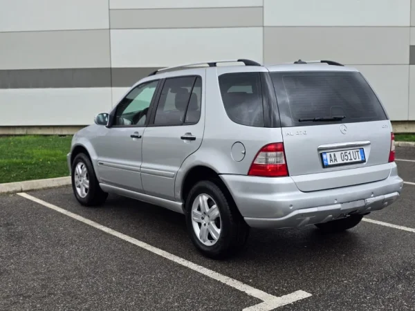 Tirane, shitet SUV | Fuoristrad | Xhip Mercedes-Benz ML 270 Nafte, gri metalizato automatik Kondicioner 300.000 km 4.700 €