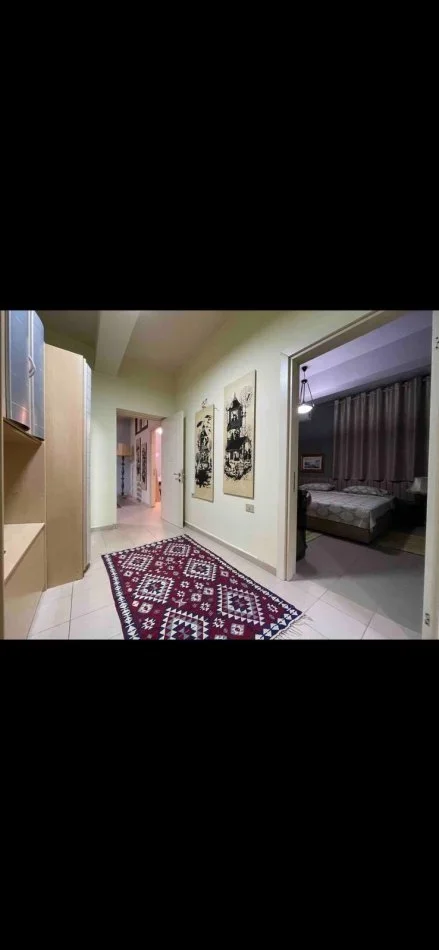 Tirane, jepet me qera apartament 2+1+Ballkon , 86 m² 550 € (Bulevardi Zogu i Pare)