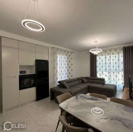 Tirane, jepet me qera apartament 1+1+Ballkon Kati 9, 73 m² 600 € (DON BOSKO)