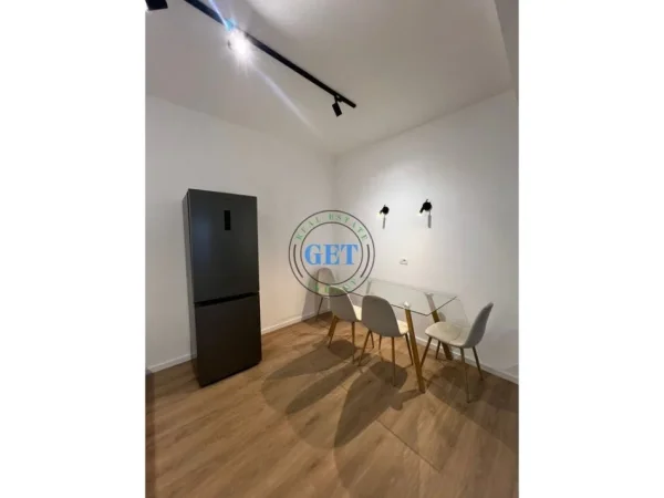 Durres, shitet apartament 1+1+Ballkon Kati 9, 77 m² 115.000 € (Plazh Iliria)