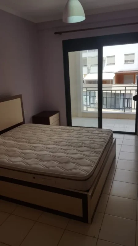 Tirane, jepet me qera apartament 1+1 Kati 3, 70 m² 400 € (Astir, te Ozon.)