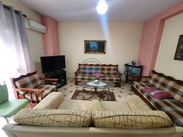 Durres, jepet me qera apartament 1+1 Kati 2, 55 m² 350 € (Plazh, Durres)