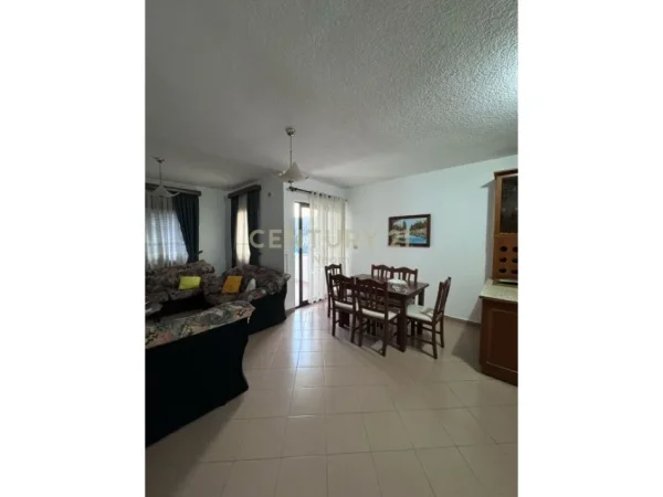 Tirane, jepet me qera apartament 2+1+Aneks+Ballkon Kati 7, 102 m² 900 € (Neom109952)
