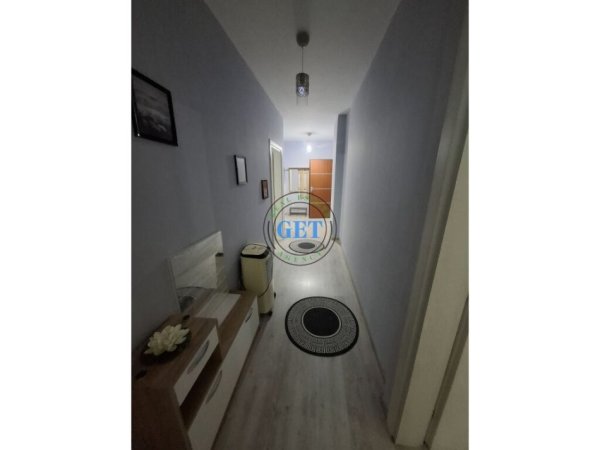 Durres, jepet me qera apartament 2+1+Ballkon Kati 5, 800 € (Qender, Durrës.)