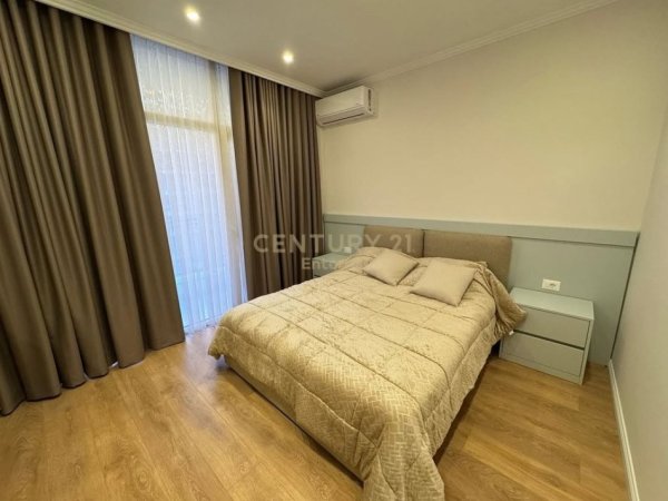 Tirane, jepet me qera apartament 1+1+Aneks+Ballkon Kati 2, 80 m² 700 € (rezidenca &#039;&#039; Avid&#039;&#039;)