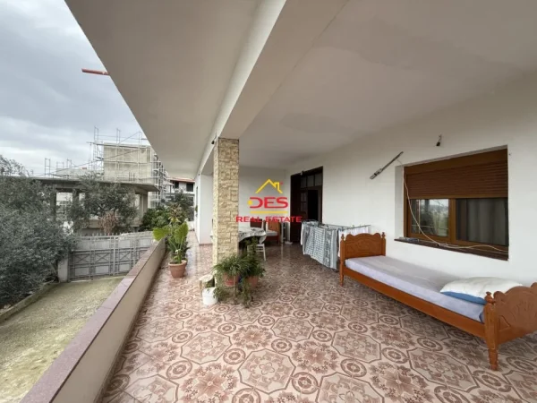 Vlore, shitet shtepi 2+1+Ballkon Kati 0, 219 m² 500.000 € (Rruga Petro Marko)