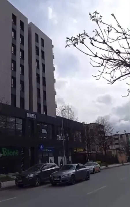 Tirane, shitet apartament 2+1 Kati 7, 97 m² 155.000 € (Xhanfize Keko)