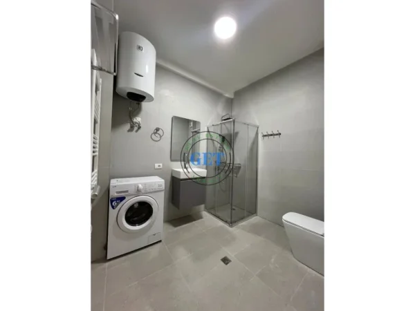 Durres, shitet apartament 1+1 Kati 9, 77 m² 115.000 € 