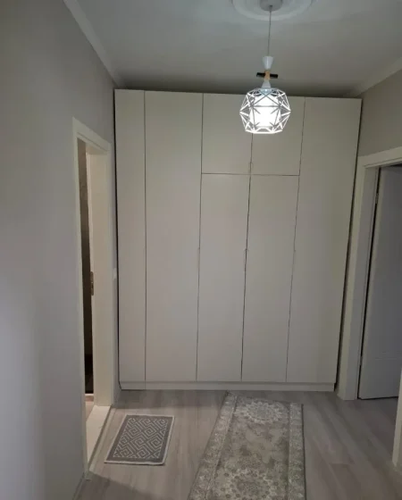 Tirane, jepet me qera apartament 1+1+Ballkon Kati 3, 66 m² 430 € (Laprake prane Kupoles ( rruga Pandi Dardha)