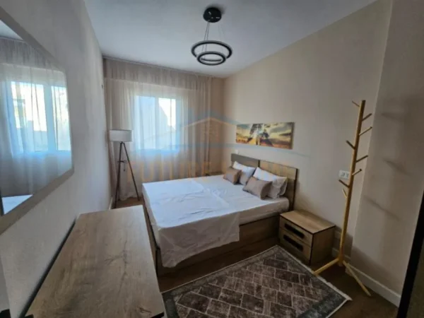 Durres, shitet apartament 1+1 Kati 8, 50 m² 66.000 € (Shkembi i Kavajes, Durres)