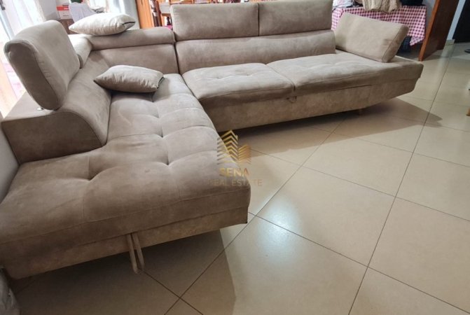 Tirane, jepet me qera apartament 3+1+Ballkon Kati 6, 130 m² 550 € (Rruga Myslym Keta)
