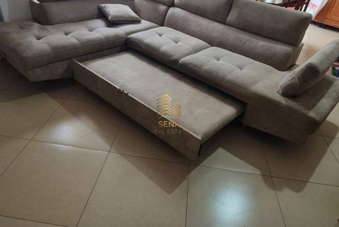 Tirane, jepet me qera apartament 3+1+Ballkon Kati 6, 130 m² 550 € (Rruga Myslym Keta)
