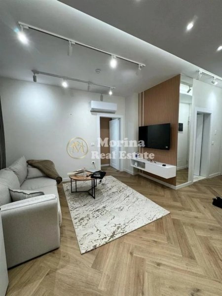 Tirane, jepet me qera apartament 1+1 Kati 1, 60 m² 450 € (5 Maji)