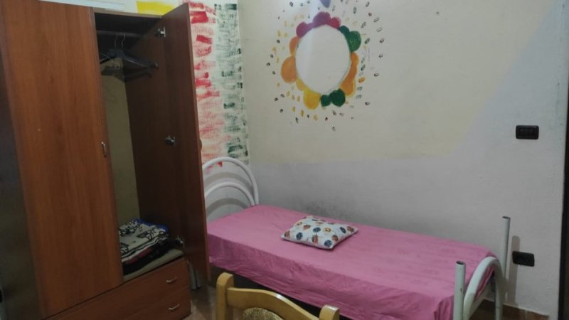 Tirane, jepet me qera garsonier 1+1 Kati 1, 30 m² (Sapo Kalon Shinat e Trenit)
