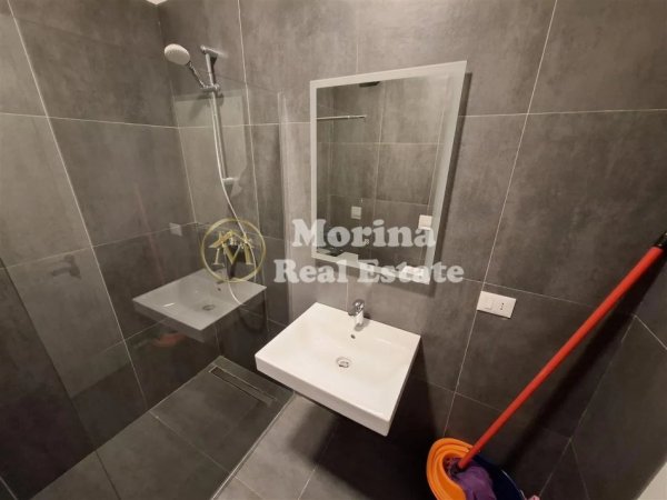 Tirane, jepet me qera apartament 1+1 Kati 6, 65 m² 600 € (Rrug e Kavajes)