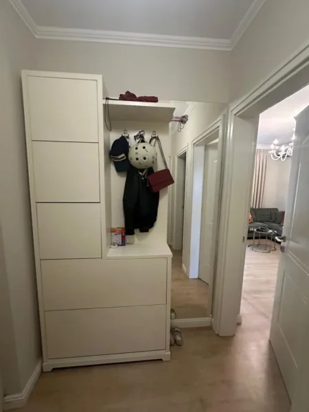 Tirane, jepet me qera apartament 2+1 Kati 5, 80 m² 750 € (Prane Universitetit te Juridikut)
