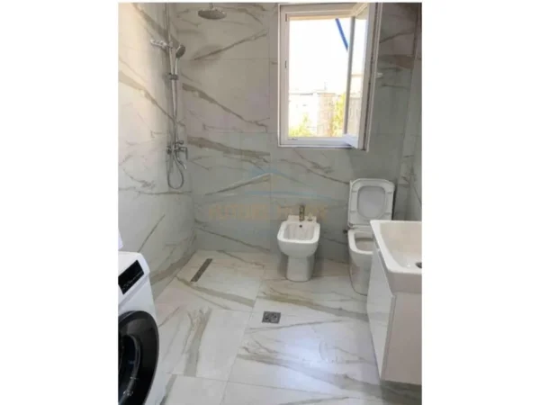 Shiten, 2 Apartamente 1+1, Ali Demi, Tiranë.