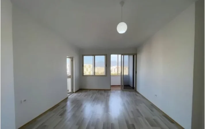 Tirane, shitet apartament 2+1 Kati 6, 110 m² 135.000 € (Astir)