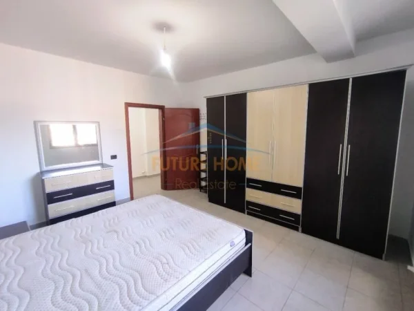 Shitet, Apartament 1+1 ,Fresk