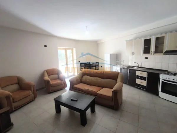 Shitet, Apartament 1+1 ,Fresk