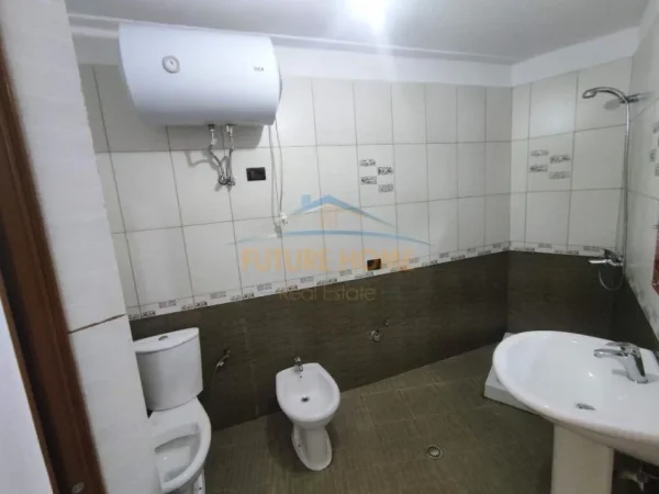 Shitet, Apartament 1+1 ,Fresk