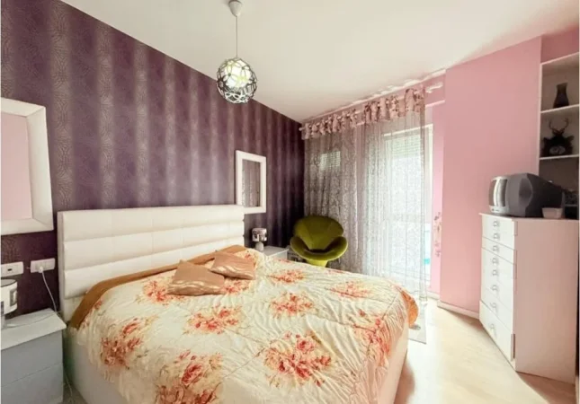 Tirane, shitet apartament 2+1 Kati 2, 92 m² 196.000 € (21 dhjetori)