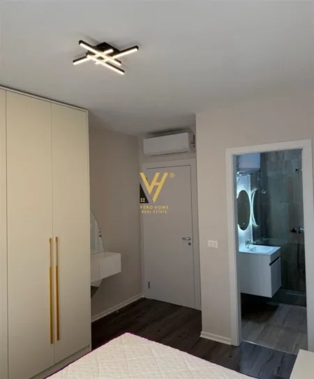 Tirane, jepet me qera apartament 2+1+Ballkon Kati 2, 100 m² 850 € (DON BOSKO)