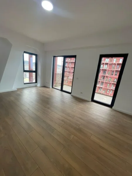 Tirane, jepet me qera apartament 3+1+Ballkon Kati 3, 110 m² 1.450 € (Garden Building)