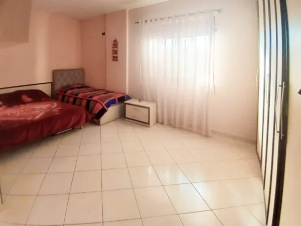 Tirane, shitet apartament 1+1 Kati 3, 80 m² 105.000 € (Jordan misja)
