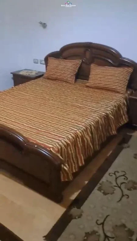 Tirane, jepet me qera Vile 2+1 Kati 2, 130 m² 450 € (astir)