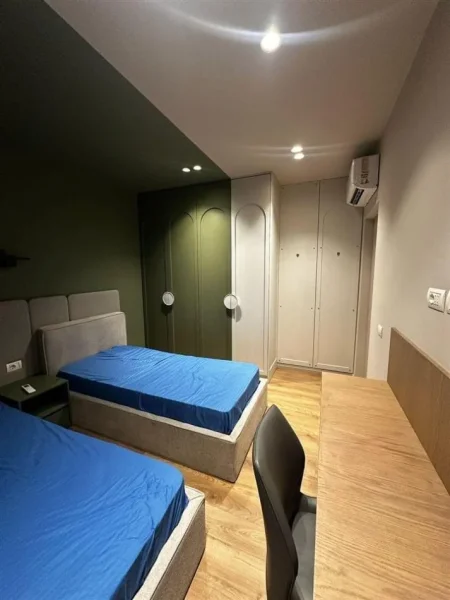 Tirane, jepet me qera apartament 2+1 Kati 2, 80 m² 850 € (don bosko)