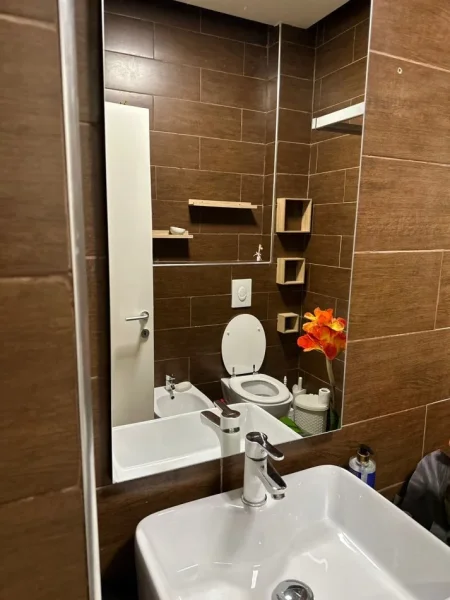 Tirane, shitet apartament 2+1+Aneks Kati 1, 101.3m² 168.001 € (Liqeni i thate Rruga peti)