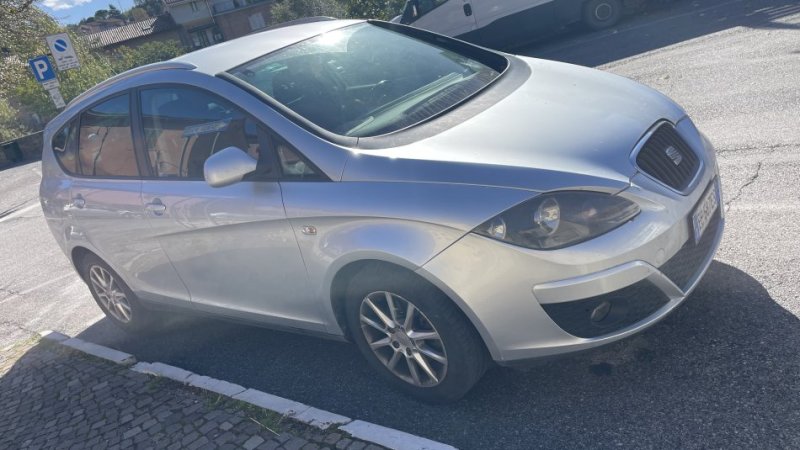 Shes makine Seat Altea XL Nafte, gri metalizato manuale Kondicioner 287.000 km 2.800 €