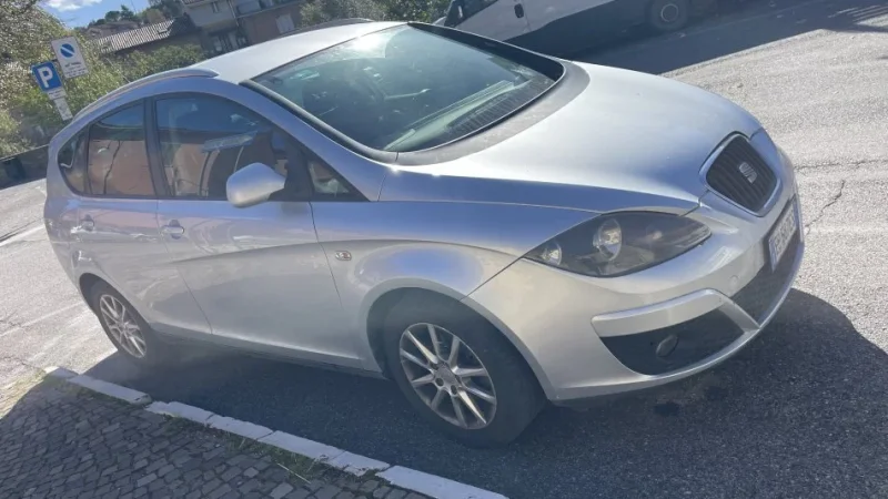 Shes makine Seat Altea XL Nafte, gri metalizato manuale Kondicioner 287.000 km 2.800 €