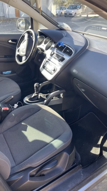 Shes makine Seat Altea XL Nafte, gri metalizato manuale Kondicioner 287.000 km 2.800 €