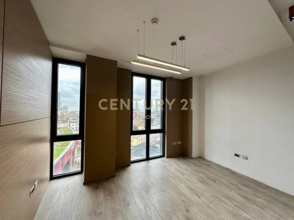 Tirane, shes zyre Kati 8, 146 m² 499.000 € (PARK GATE)