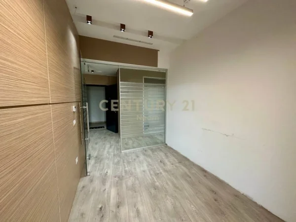 Tirane, shes zyre Kati 8, 146 m² 499.000 € (PARK GATE)