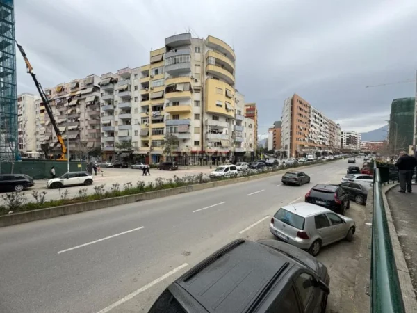 Tirane, shes ambjent biznesi , 95 m² 315.000 € (Astiri)