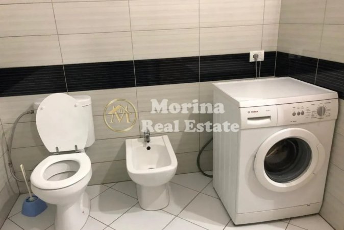 Tirane, jepet me qera apartament 1+1 Kati 1, 98 m² 250 € (Fresku-Kompleksi Lugano)
