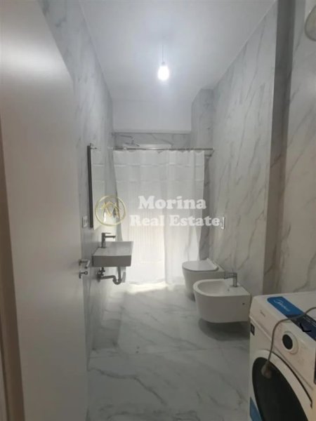 Tirane, jepet me qera apartament 1+1 Kati 8, 65 m² 400 € (Ali Demi-Rezidenca Kaimi)