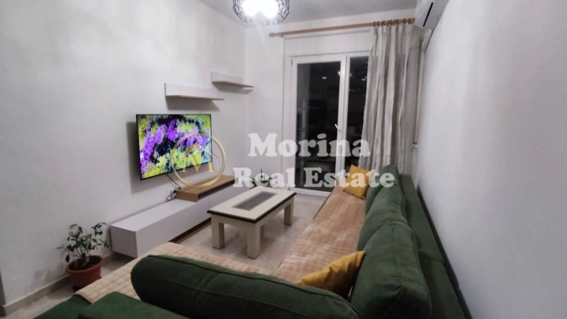 Tirane, jepet me qera apartament 2+1 Kati 7, 86 m² 600 € (Spitali Amerikan 3)