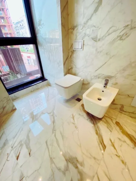 Tirane, jepet me qera zyre , 110 m² 1.500 € (Rruga e Kosovarve)