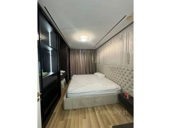 Tirane, shes apartament 2+1+Aneks+Ballkon Kati 7, 117 m² 230.000 € (Oazis Residence)