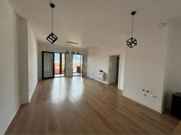 Tirane, shes apartament 3+1+Aneks+Ballkon Kati 18, 159 m² 399.000 € (Garden Building)