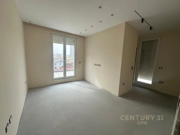 Tirane, shes apartament 2+1+Aneks+Ballkon Kati 4, 142 m² 299.000 € (Ali Dem)