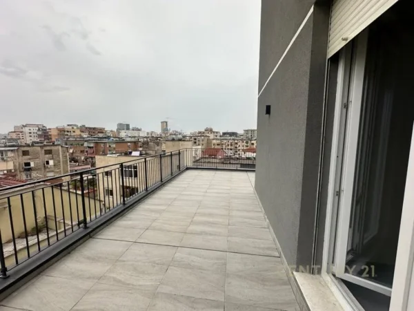 Tirane, shes apartament 2+1+Aneks+Ballkon Kati 4, 142 m² 299.000 € (Ali Dem)